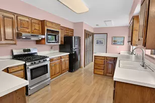 11770 SW 7th St, Beaverton, OR 97005 - Photo 12