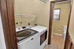 11770 SW 7th St, Beaverton, OR 97005 - Photo 22