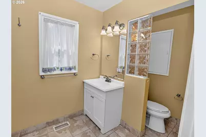 11770 SW 7th St, Beaverton, OR 97005 - Photo 30
