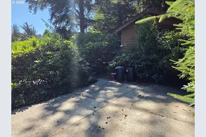 19921 Whaleshead Rd #B4, Brookings, OR 97415 - Photo 10
