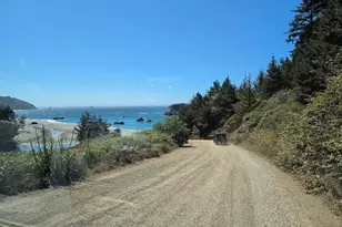 19921 Whaleshead Rd, Brookings, OR 97415 - Photo 22