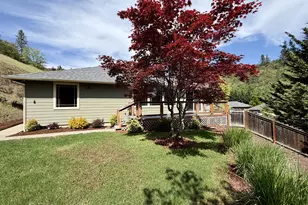 1688 NE Ruby Ct, Roseburg, OR 97470 - Photo 34