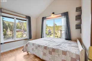 598 N Laurel St, Cannon Beach, OR 97110 - Photo 22