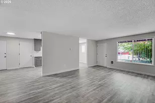 1829 NE 23rd Ct, Hillsboro, OR 97124 - Photo 2