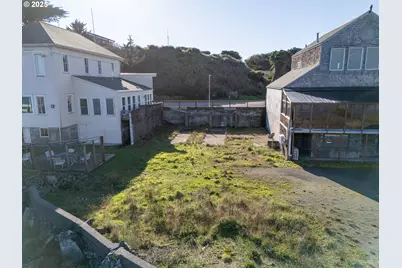 First St SW #2502, Bandon, OR 97411 - Photo 4