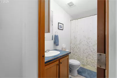 1200 E Central Ave #139, Sutherlin, OR 97479 - Photo 18