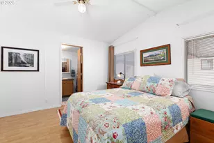 1200 E Central Ave, Sutherlin, OR 97479 - Photo 4