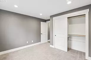 2238 SE 130th Ave, Portland, OR 97233 - Photo 26