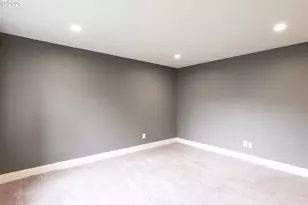 2238 SE 130th Ave, Portland, OR 97233 - Photo 20