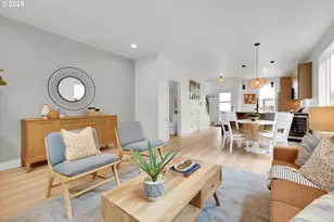 5761 S Kelly Ave, Portland, OR 97239 - Photo 14