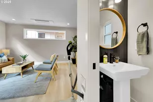 5761 S Kelly Ave, Portland, OR 97239 - Photo 16