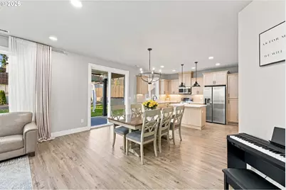665 W 9th St, La Center, WA 98629 - Photo 8