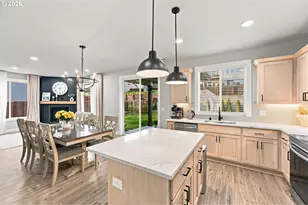 665 W 9th St, La Center, WA 98629 - Photo 16