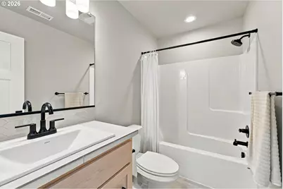 665 W 9th St, La Center, WA 98629 - Photo 36