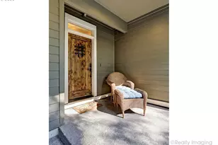 4403 Oakridge Rd, Lake Oswego, OR 97035 - Photo 2