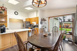 1864 Garfield St, North Bend, OR 97459 - Photo 10