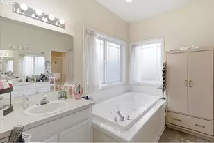 1757 Lambert St NW, Salem, OR 97304 - Photo 22