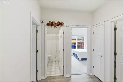 1757 Lambert St NW, Salem, OR 97304 - Photo 32
