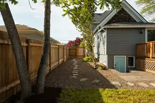 175 E Clarendon St, Gladstone, OR 97027 - Photo 18