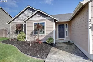 332 SW Kalmia Ave, Warrenton, OR 97146 - Photo 2