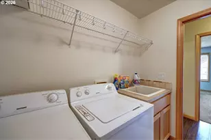 332 SW Kalmia Ave, Warrenton, OR 97146 - Photo 24