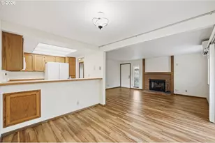 2101 Lake Isle Ct, Eugene, OR 97401 - Photo 12