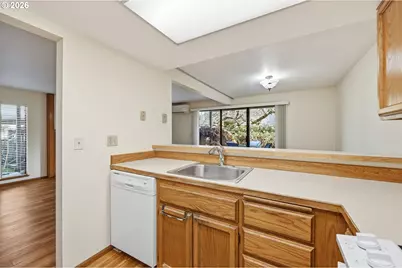 2101 Lake Isle Ct, Eugene, OR 97401 - Photo 20