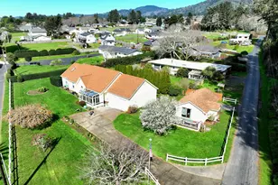 15482 Morrison Ln, Brookings, OR 97415 - Photo 2