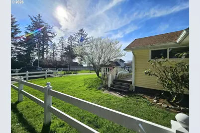 15482 Morrison Ln, Brookings, OR 97415 - Photo 32
