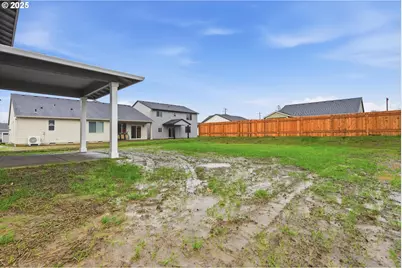 720 E Fourth St, Yamhill, OR 97148 - Photo 42