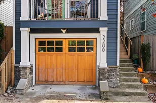 2200 SE 48th Av, Portland, OR 97215 - Photo 2