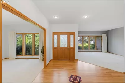 10305 SW Citation Dr, Beaverton, OR 97008 - Photo 6