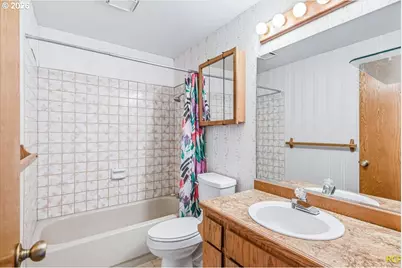 18159 SW Arborcrest Ct, Beaverton, OR 97003 - Photo 16