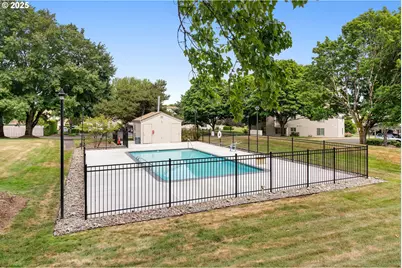 10137 SW Trapper Ter, Beaverton, OR 97008 - Photo 38