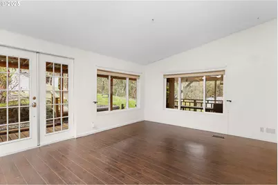 835 Glengary Loop Rd, Roseburg, OR 97470 - Photo 14