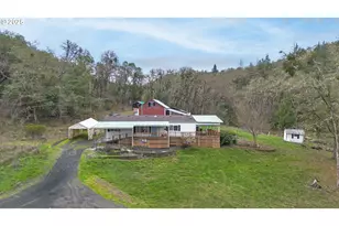 835 Glengary Loop Rd, Roseburg, OR 97470 - Photo 1