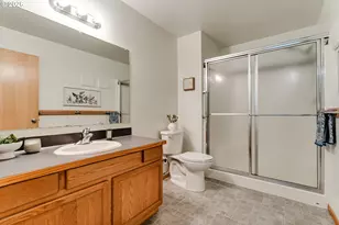 1534 Caprice Way, Eugene, OR 97404 - Photo 18