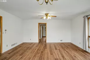 135 St Marys Ave, Mount Angel, OR 97362 - Photo 6