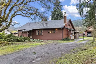 6351 Nonpareil Rd, Sutherlin, OR 97479 - Photo 1