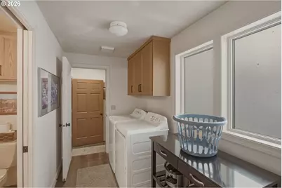 3301 Bardell Ave, Eugene, OR 97401 - Photo 14