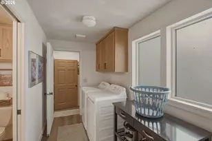 3301 Bardell Ave, Eugene, OR 97401 - Photo 14