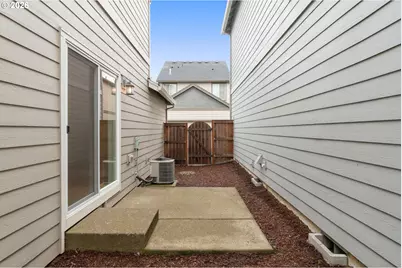 302 SW 203rd Ter, Beaverton, OR 97006 - Photo 22
