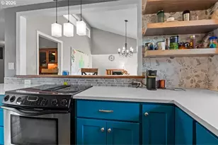 1135 Lakewood Dr SW, Albany, OR 97321 - Photo 12