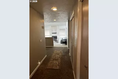 1135 Lakewood Dr SW, Albany, OR 97321 - Photo 2