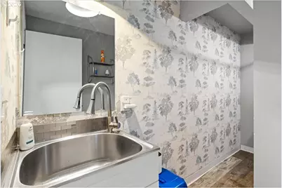 1135 Lakewood Dr SW, Albany, OR 97321 - Photo 18