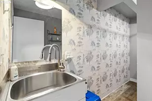 1135 Lakewood Dr SW, Albany, OR 97321 - Photo 18