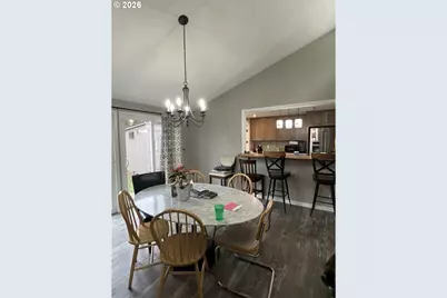 1135 Lakewood Dr SW, Albany, OR 97321 - Photo 8