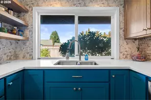 1135 Lakewood Dr SW, Albany, OR 97321 - Photo 14