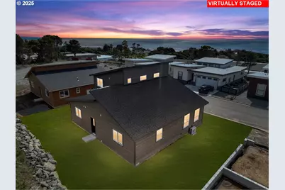 30403 Sawyer Way, Gold Beach, OR 97444 - Photo 36