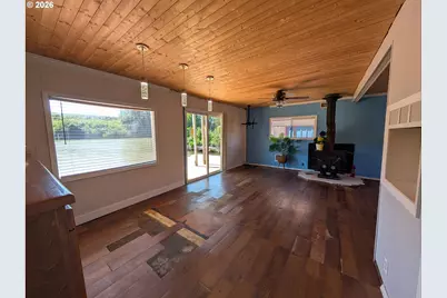 5 W Mill St, Ridgefield, WA 98642 - Photo 4